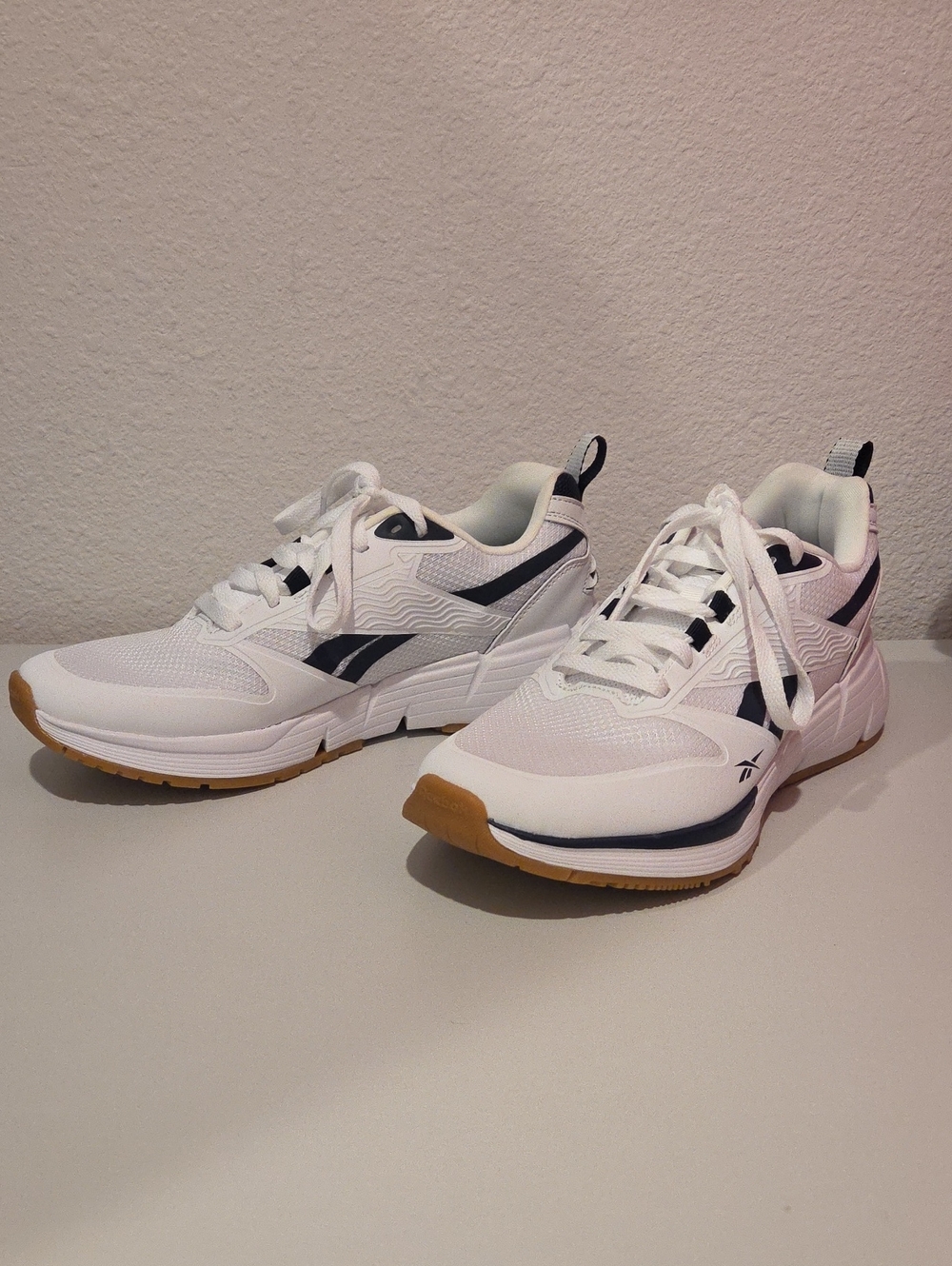 Reebok White and Navy Athletic Sneakers with Gum Sole NWOT